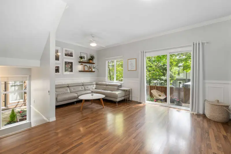 12 6588 188 STREET - photo 4 of 31