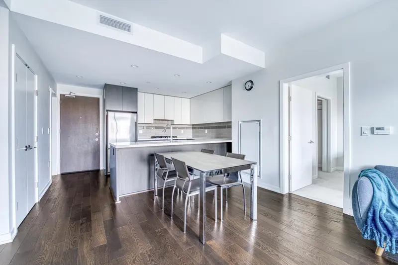 210 7008 RIVER PARKWAY - photo 3 of 25