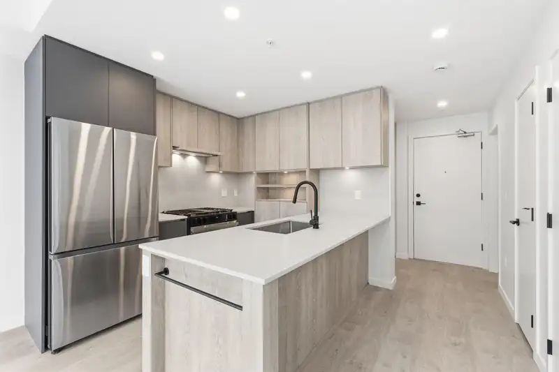 505 19577 65B AVENUE - photo 1 of 19