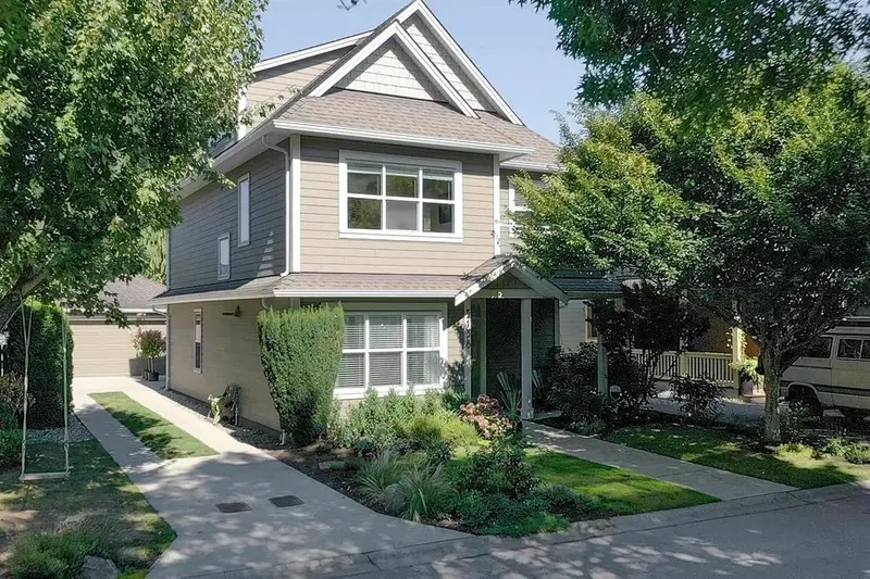 5158 WESTMINSTER LANE - photo 1 of 25