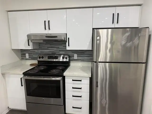 207 12739 72 AVENUE - photo 2 of 6