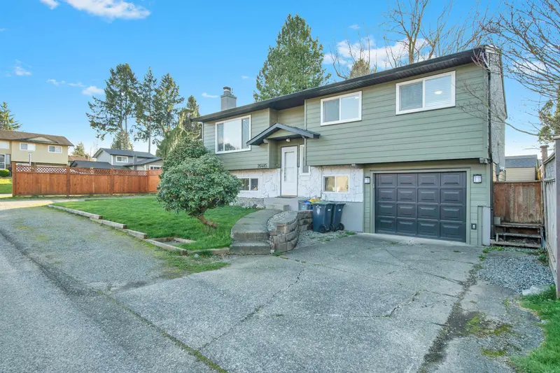 26485 30A AVENUE - photo 2 of 25