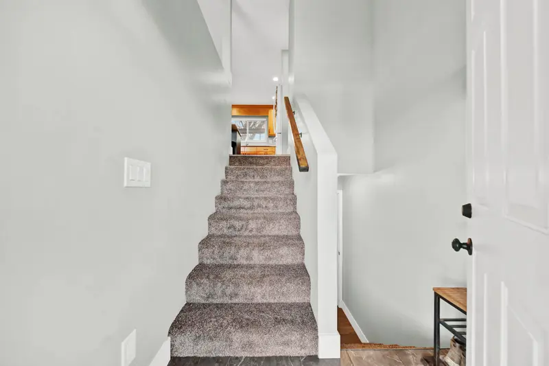 26485 30A AVENUE - photo 3 of 25