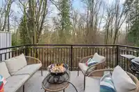 40 9688 162A STREET - thumbnail 2