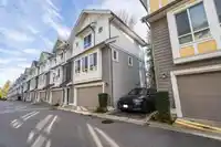 40 9688 162A STREET - thumbnail 33