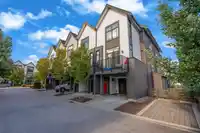 99 17568 57A AVENUE - thumbnail 2