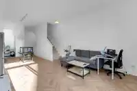 99 17568 57A AVENUE - thumbnail 3