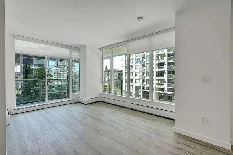 417 13350 CENTRAL AVENUE - photo 2 of 22