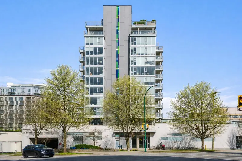 901 2770 SOPHIA STREET - photo 2 of 23