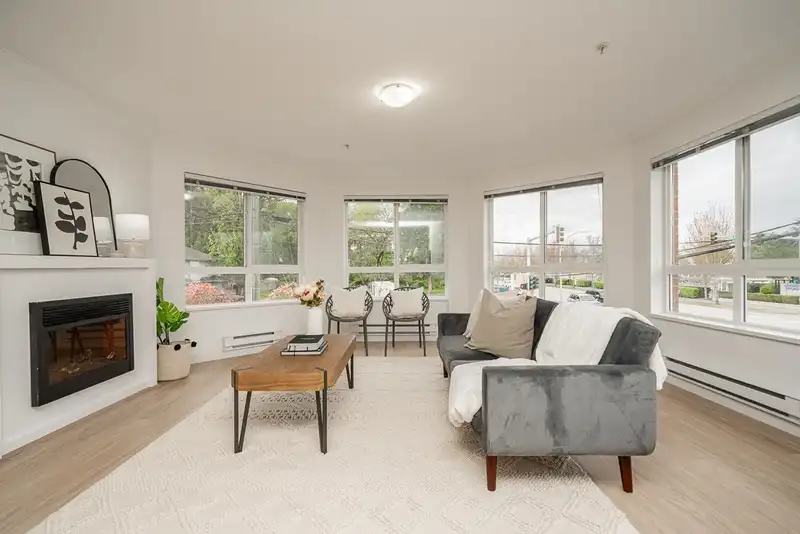 215 14960 102A AVENUE - photo 1 of 38
