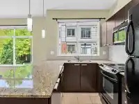 215 10455 UNIVERSITY DRIVE - thumbnail 7