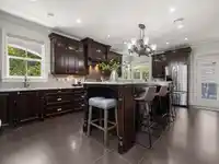 5615 121A STREET - thumbnail 5