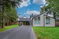 5917 182A STREET - thumbnail 2