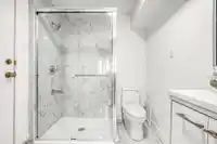 5917 182A STREET - thumbnail 10