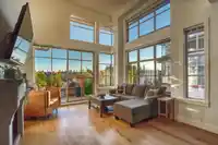 306 16483 64 AVENUE - thumbnail 1