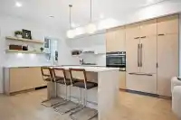 5 5993 143 STREET - thumbnail 1