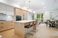 5 5993 143 STREET - thumbnail 14