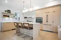 5 5993 143 STREET - thumbnail 8