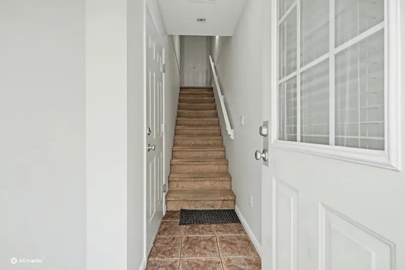 13 6533 121 STREET - photo 4 of 25