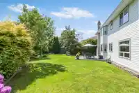 6092 185 STREET - thumbnail 32