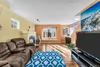 44 12110 75A AVENUE - thumbnail 3
