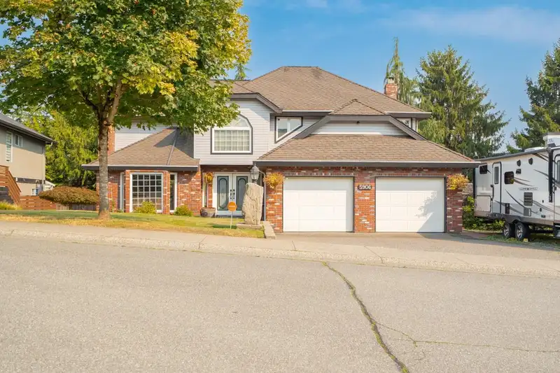 5906 190A STREET - photo 1 of 25