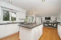 5906 190A STREET - thumbnail 12