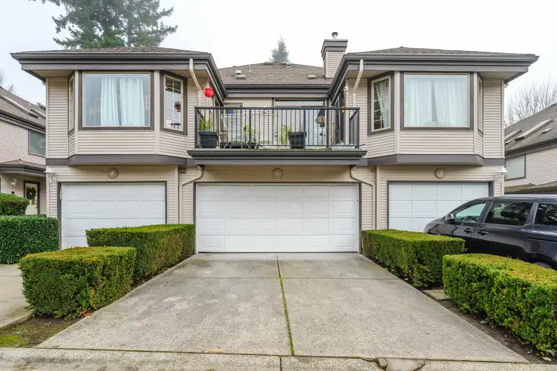 6 15840 84 AVENUE - photo 3 of 40