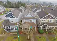 6844 195A STREET - thumbnail 1