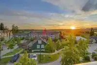 401 16396 64 AVENUE - thumbnail 2