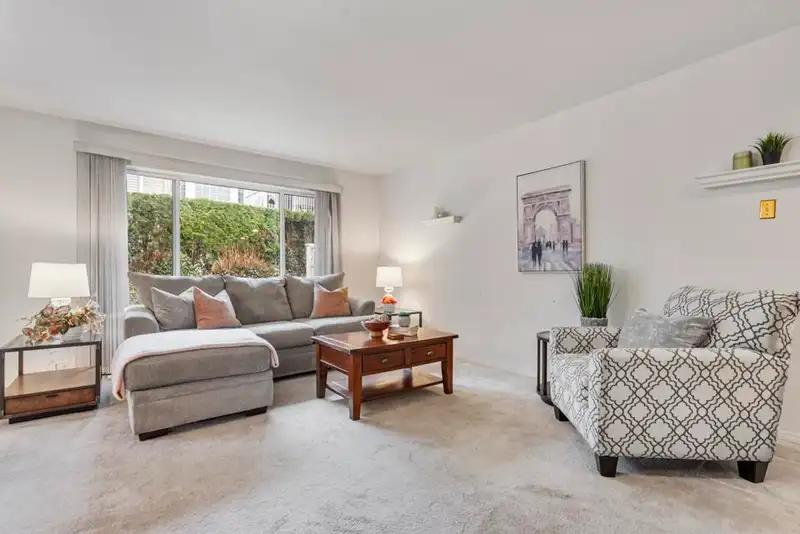 104 9177 154 STREET - photo 2 of 28