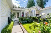4 6537 138 STREET - thumbnail 2