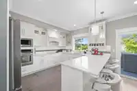 9 7177 179 STREET - thumbnail 5