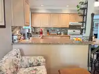 129 15988 83 AVENUE - thumbnail 13