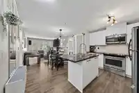 301 6500 194 STREET - thumbnail 1