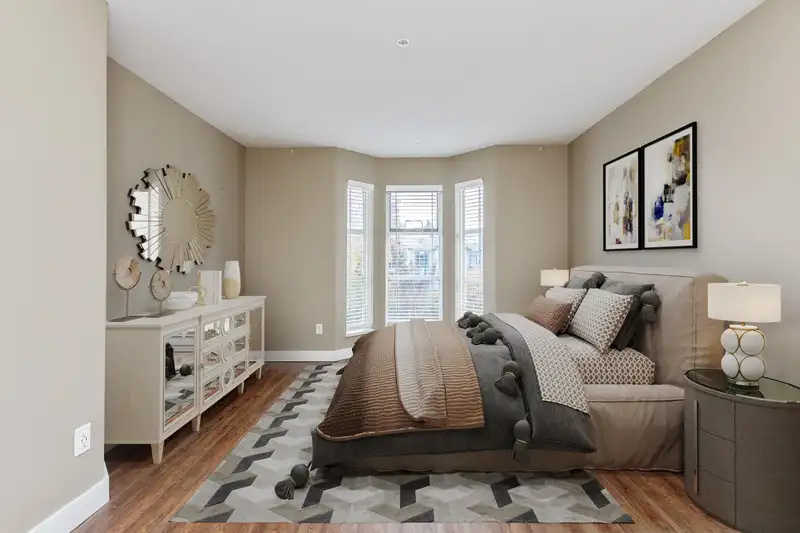 326 13911 70 AVENUE - photo 4 of 6