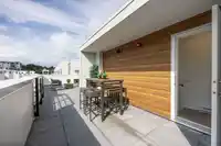 21 6328 KING GEORGE BOULEVARD - thumbnail 1