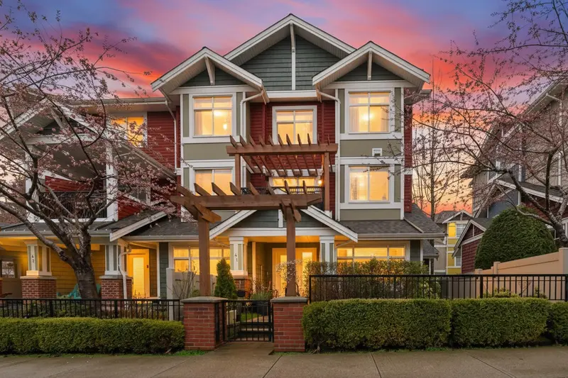 41 6036 164 STREET - photo 1 of 25