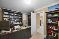 5686 125A STREET - thumbnail 11