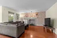 18388 67 AVENUE - thumbnail 4
