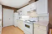 311 16065 83 AVENUE - thumbnail 16