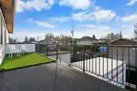 7275 145A STREET - thumbnail 11