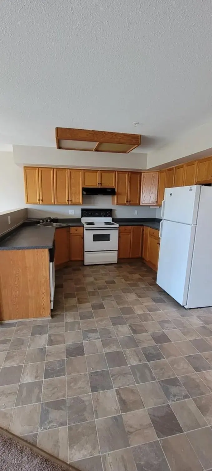 201 27262 FRASER HIGHWAY - photo 3 of 18