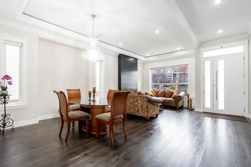 7719 155 STREET - photo 2 of 40