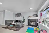 202 9580 PRINCE CHARLES BOULEVARD - thumbnail 7