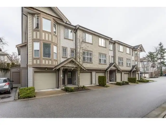 46 14838 61 AVENUE - photo 2 of 27
