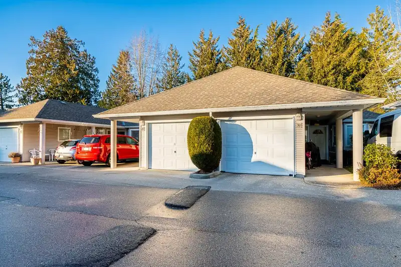 29 7127 124 STREET - photo 2 of 28