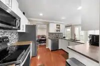 26 6489 121A STREET - thumbnail 15