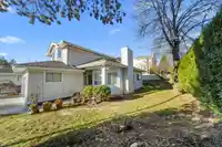 26 6489 121A STREET - thumbnail 4