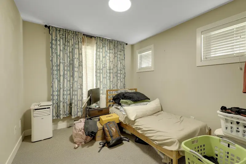 209 19936 56 AVENUE - photo 2 of 24